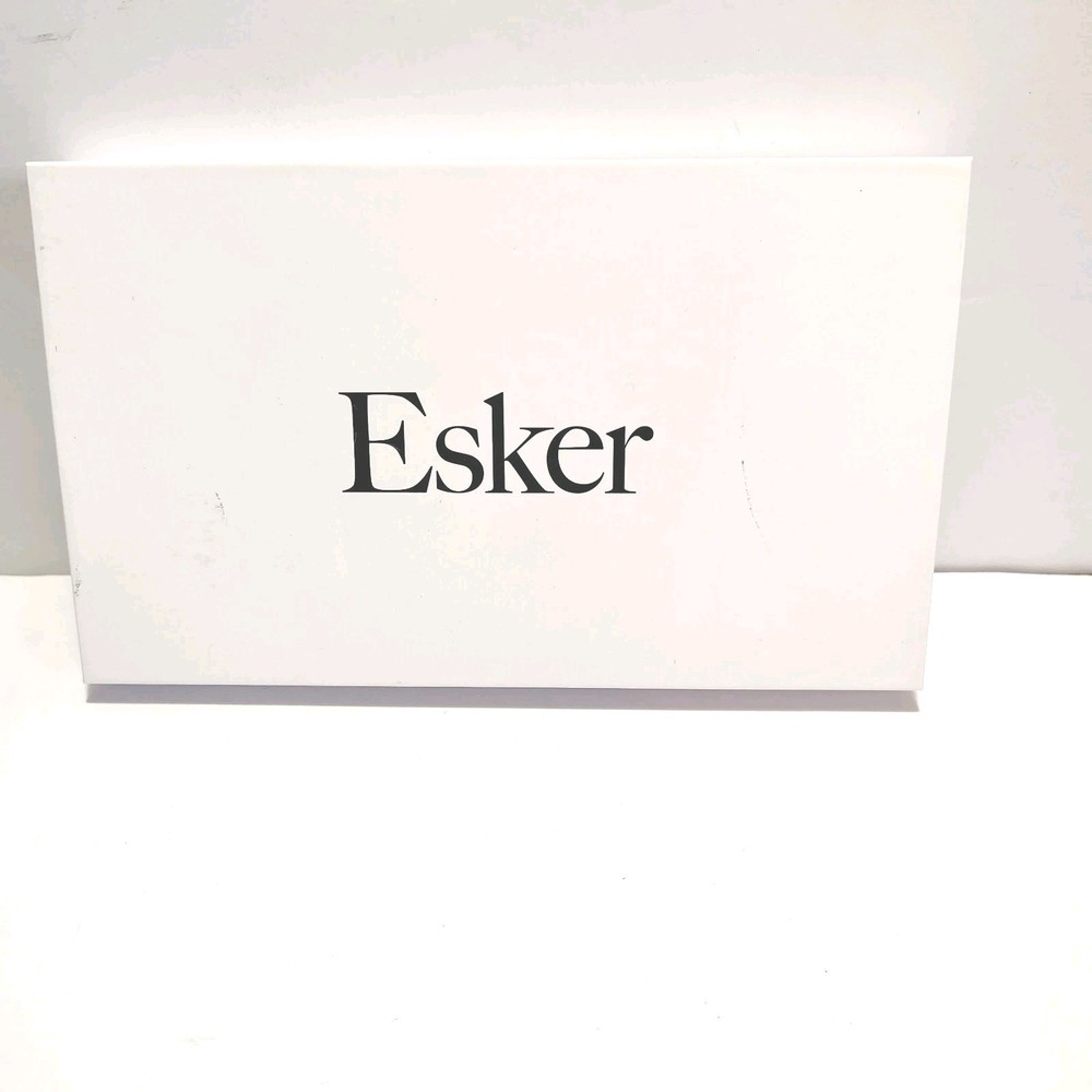 Esker Body Plane