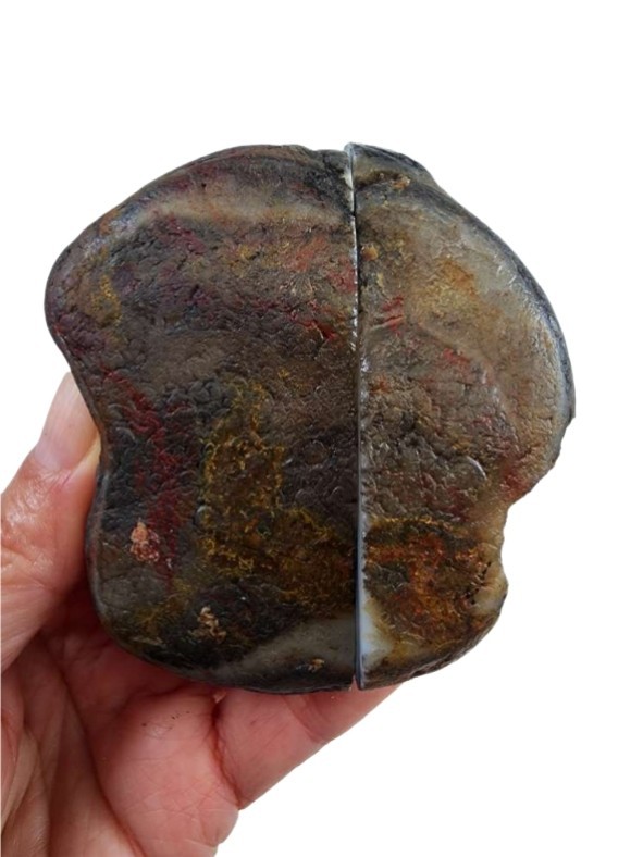 Agate Matching Halves 198.1 grams.
