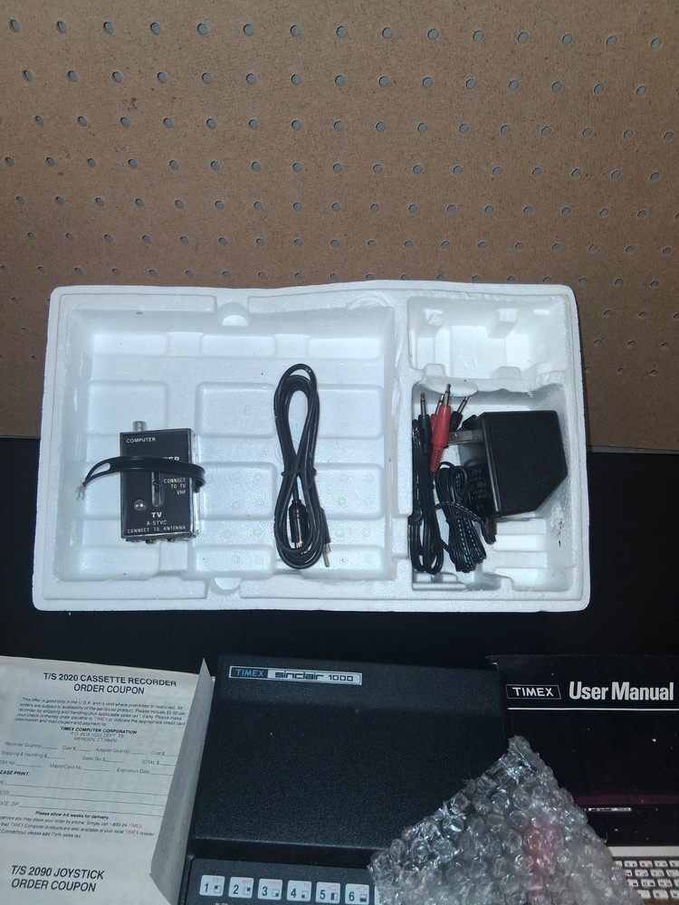 Vintage Timex Sinclair 1000 Personal Computer - Complete w/ Manual & Cords