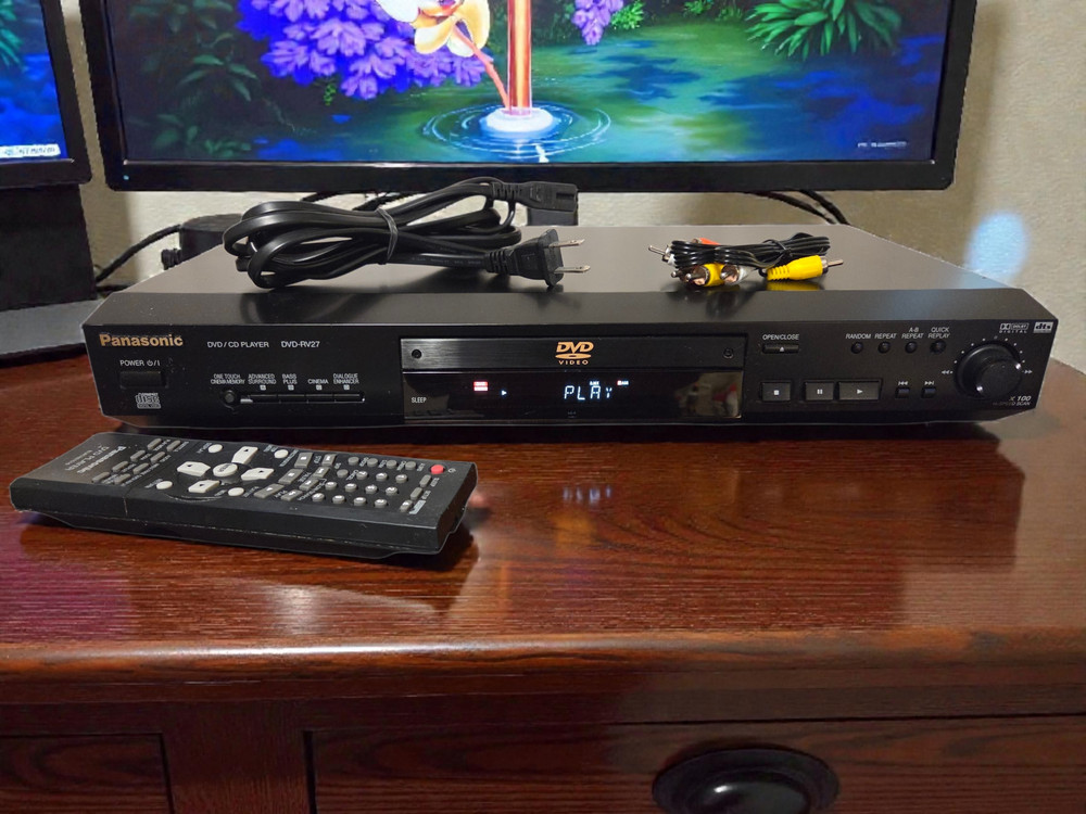 Panasonic DVD RV27 DVD CD Player Progressive Remote Cables Serviced A+