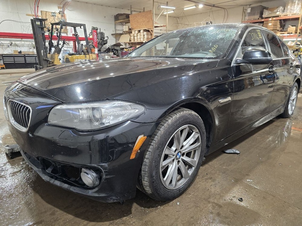 528I 2015 Air Shutter 615822