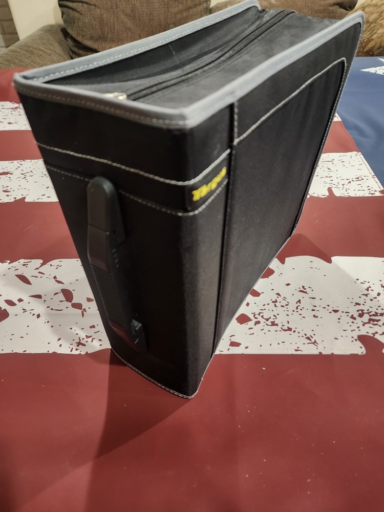 Targus Matrix 320 CD, DVD, Blu Ray, Video Game Storage Case