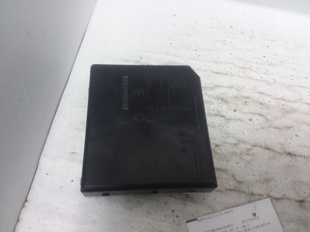 Power Supply Control Module Engine Compartment Power Fits 17-20 Rogue 1741876