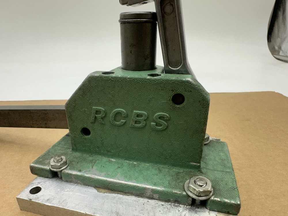 RCBS Bench Mounted Auto Priming Tool Not Complete See Pics