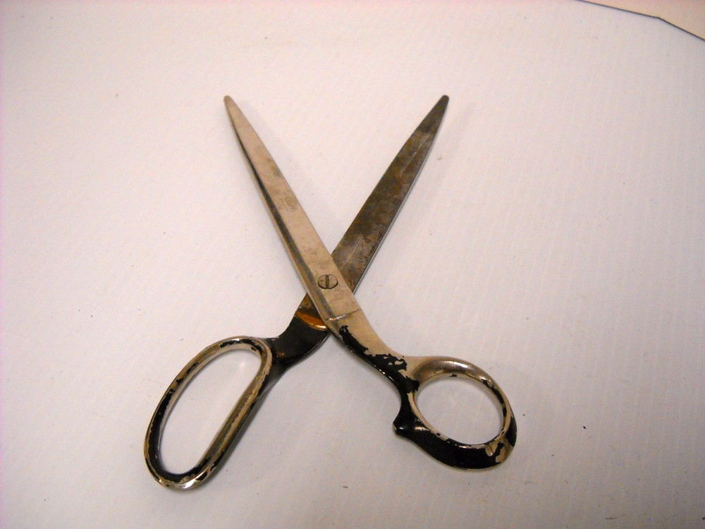 Case XX USA 9-1/2" Scissors