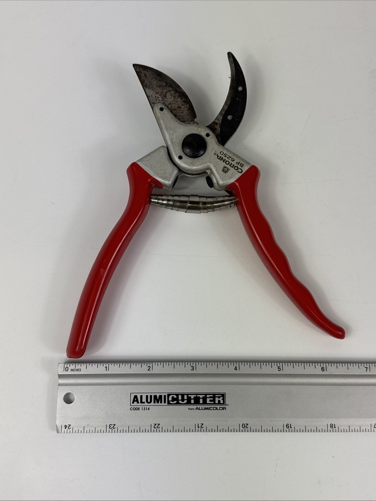 Corona BP6250 Bypass Pruner Used
