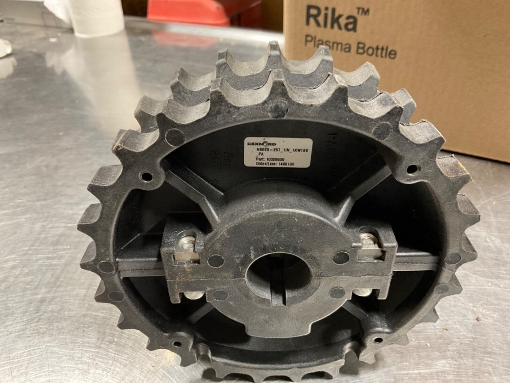 REXNORD 10028639 MOLDED SPLIT SPROCKET NEW