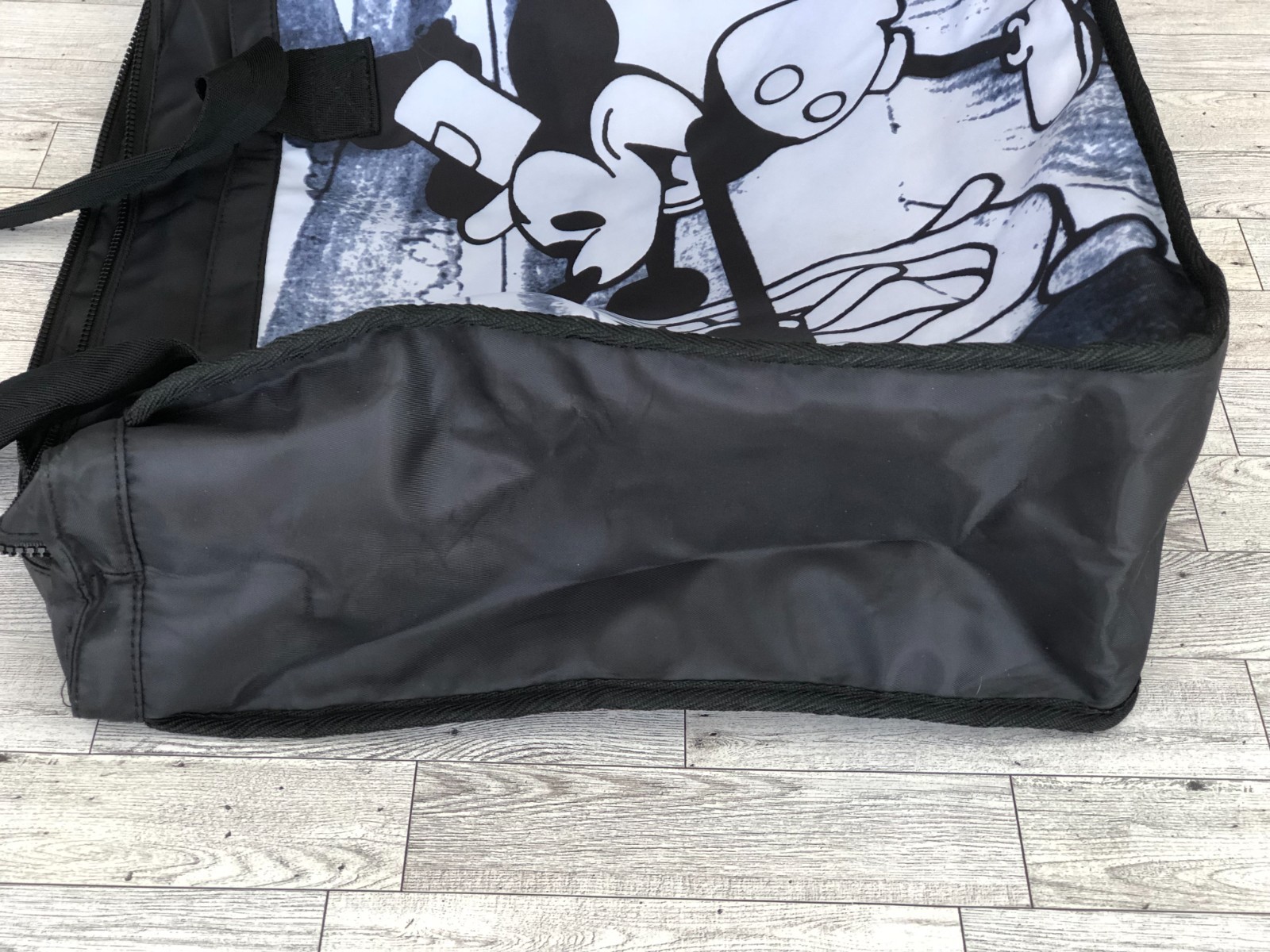 Disney Store Mickey Mouse Steamboat Willie Large Zipper Tote Bag Double Handle