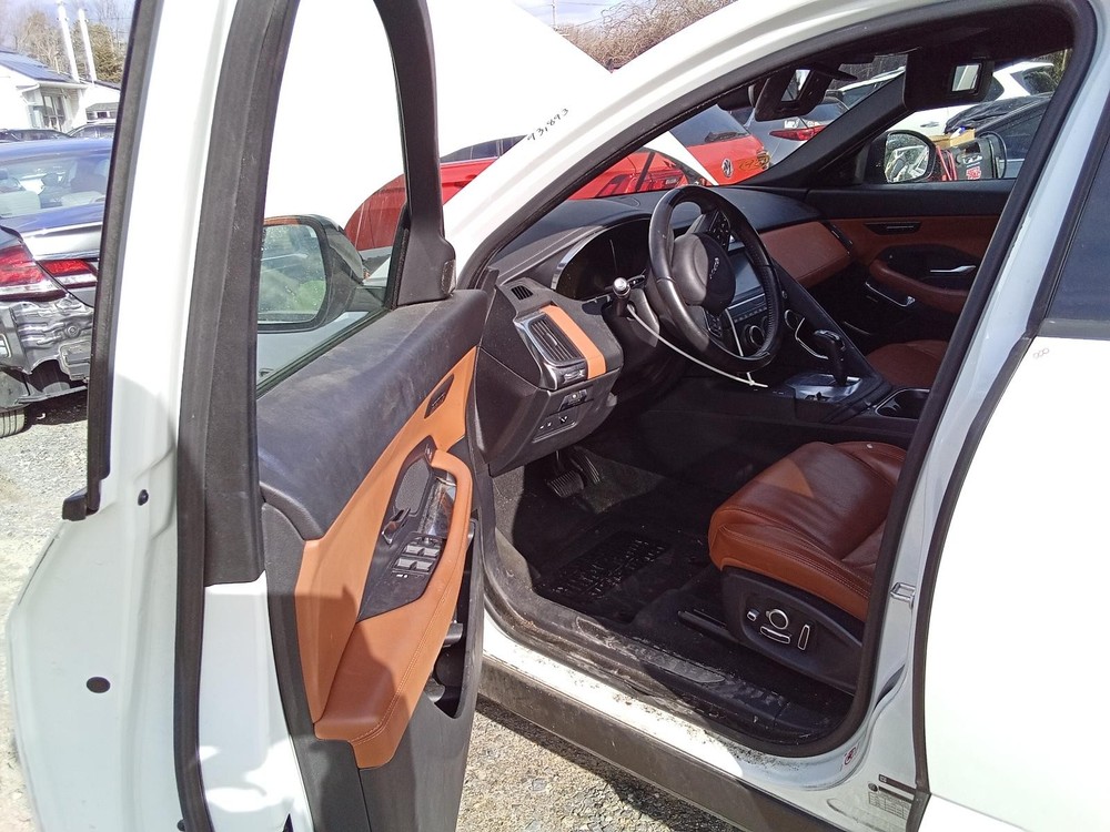 Camera/Projector Camera Windshield Mounted Fits 18-19 E-PACE 827388