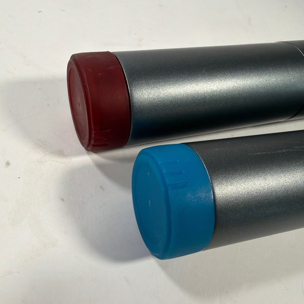 Pair of 900MHz Wireless Handheld Microphones Fixed Frequency 901.55 & 907.55 MHz