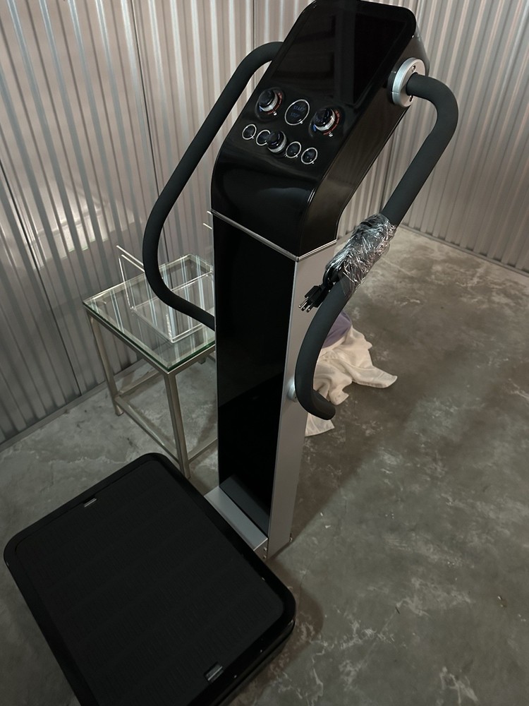 Oscillating Vibration Platform Machine Black Silver Gym Home Use