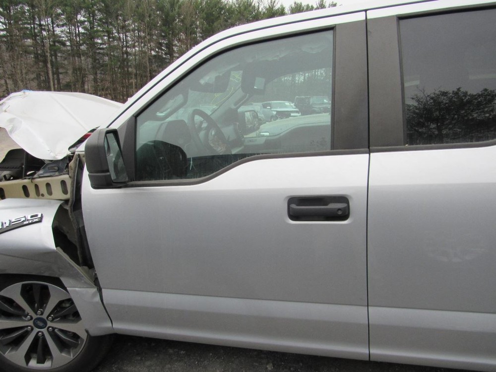 F150 2019 Glove Box 1034541