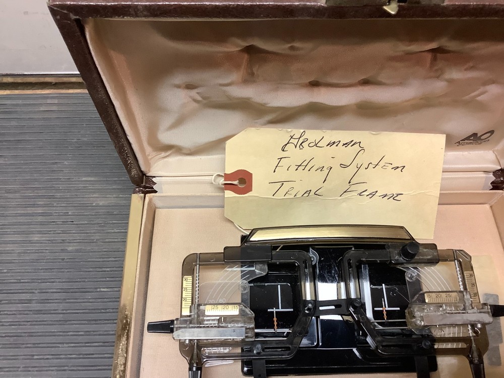 Vintage American Optical Grolman Fitting System Optical Tool with Case