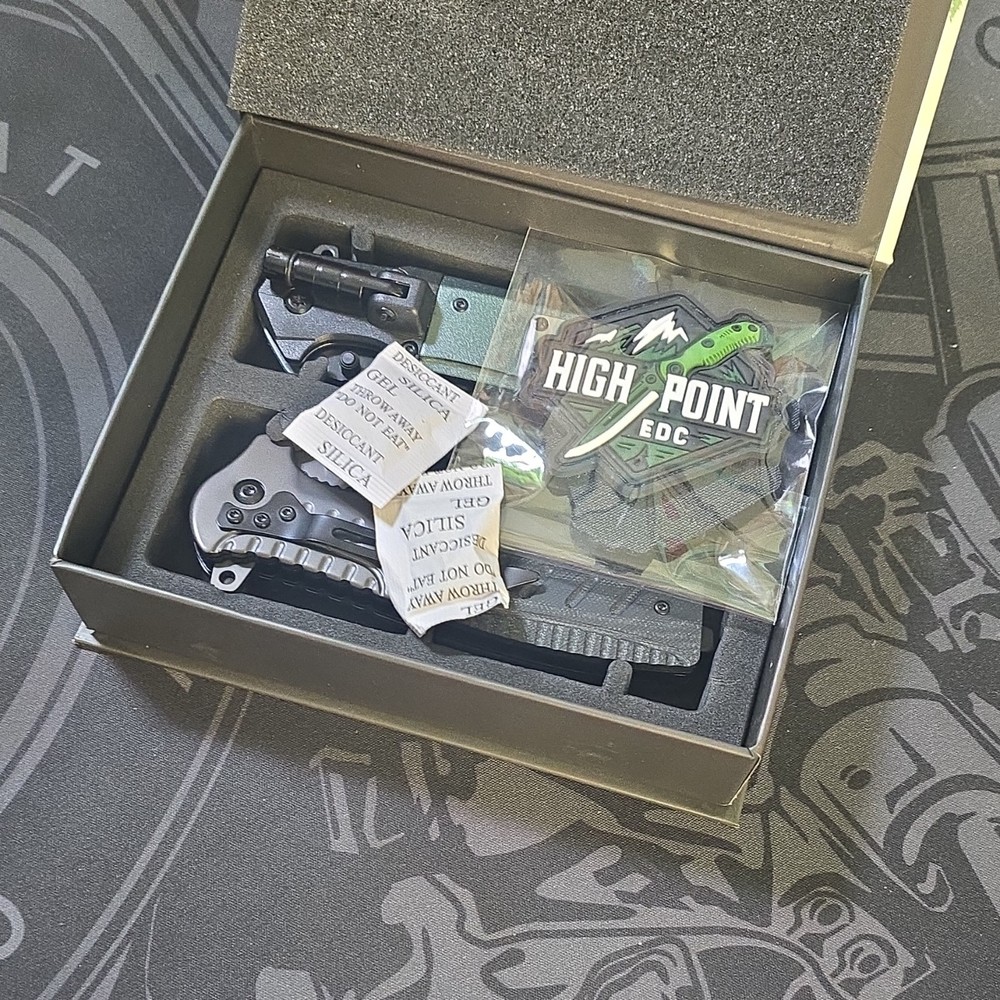 High Point EDC Summit Series Two Knife Set With Patch