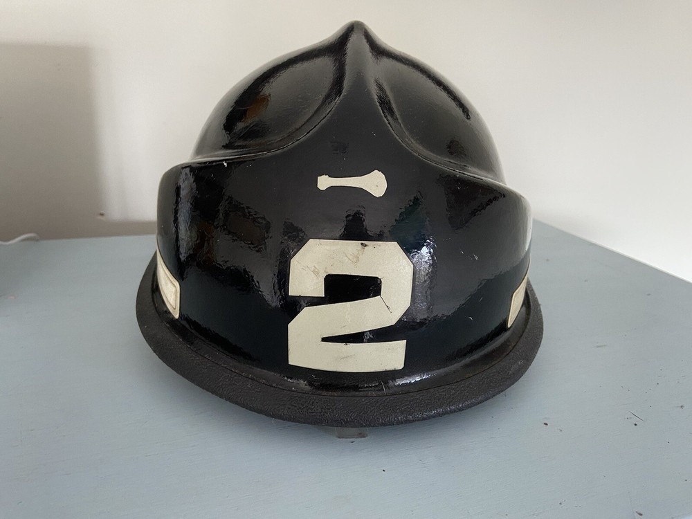 Black  Firefighter Helmet