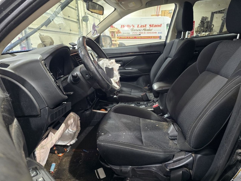 OUTLANDER 2020 Dash Bezel 619687