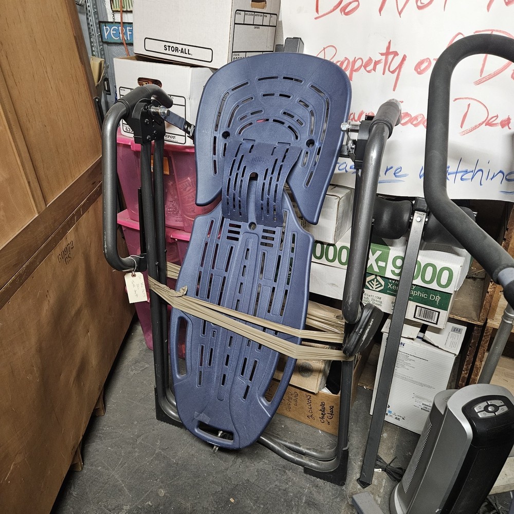 Teeter Hang UPS Inversion Table EP 860 Slightly Used