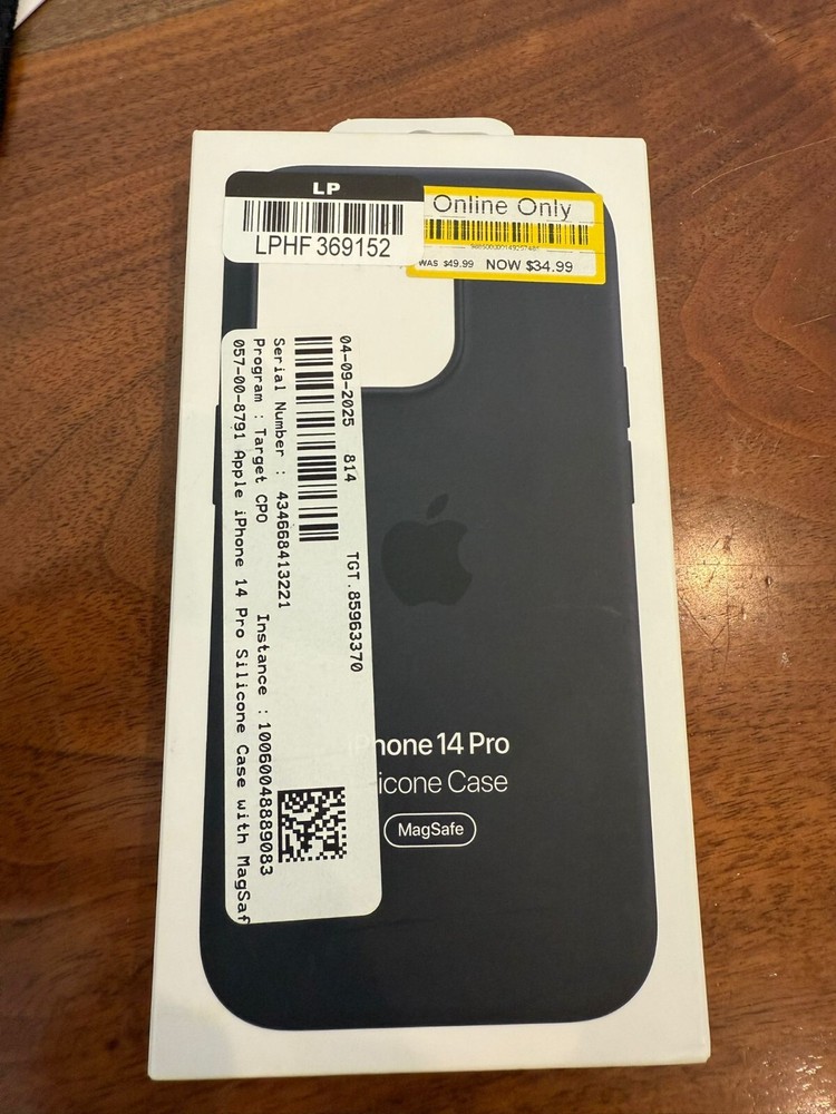 Apple Magsafe Silicone case for iPhone 14 pro - Authentic Apple Case - OPEN BOX