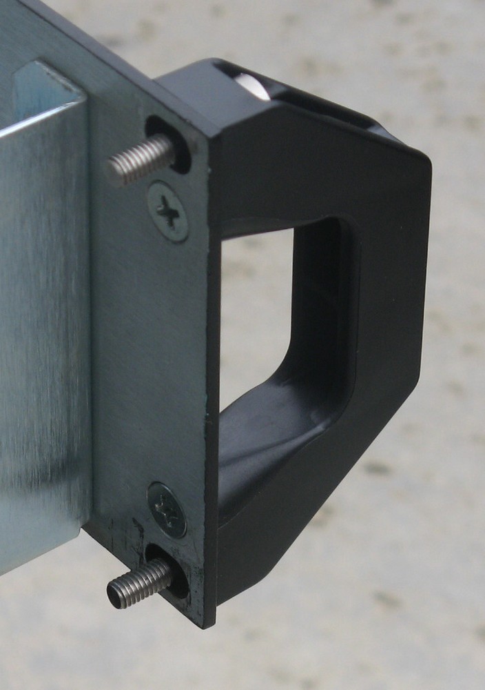 2U Rack Handle Kit, .10-.13" Panel. Use on any 19" rackmount equipment.