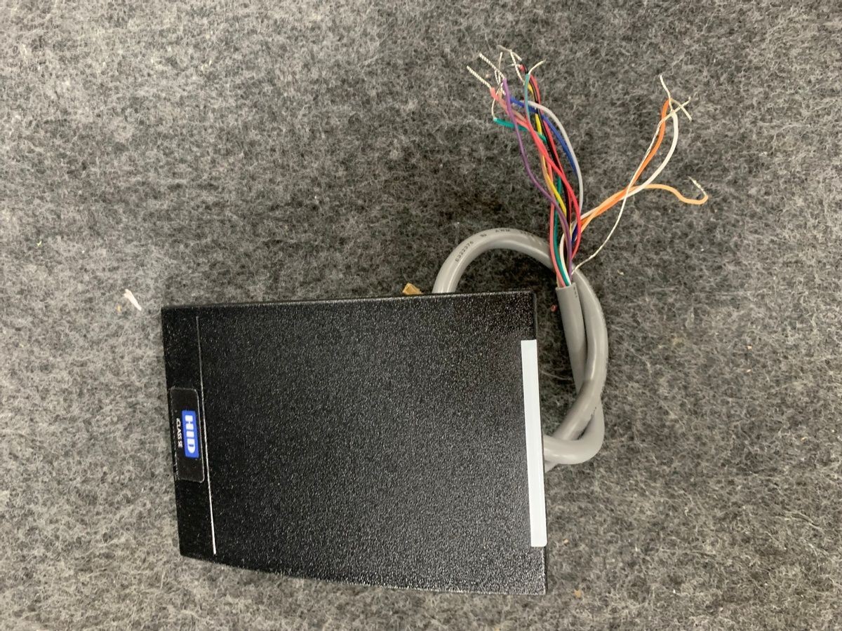 HID 920NTPNEK000FA iCLASS SE R40 Smart Card Reader, Wall Switch