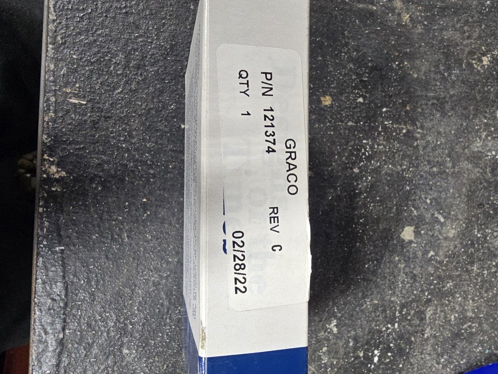 Graco 121374 (NOS)