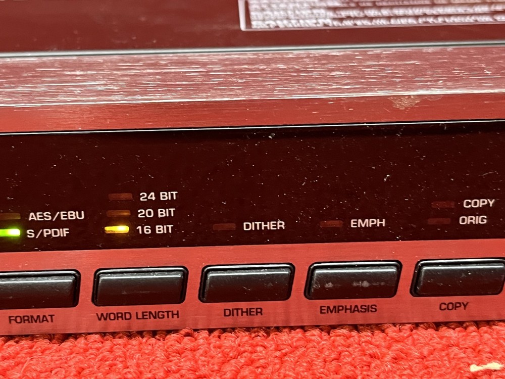 Used Behringer Ultramatch Pro SRC2496 AD/DA Sample Rate Converter Good Condition