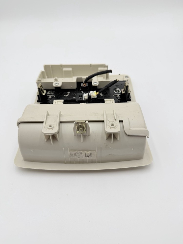 ⭐️ 05-10 CHRYSLER 300 OVERHEAD CONSOLE DOME MAP LIGHT OEM