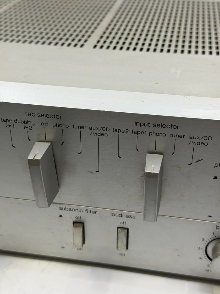 Vintage Technics Stereo Integrated Amplifier SU-V505.