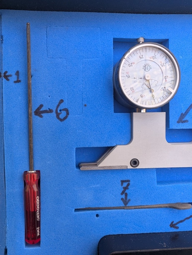 ST101 Tapered Depth Gauge