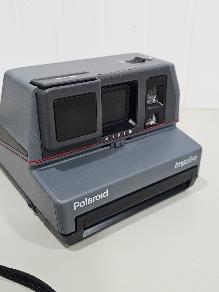 Vintage Polaroid Impulse 600 Camera w/Pop-Up Flash & Strap Tested Works