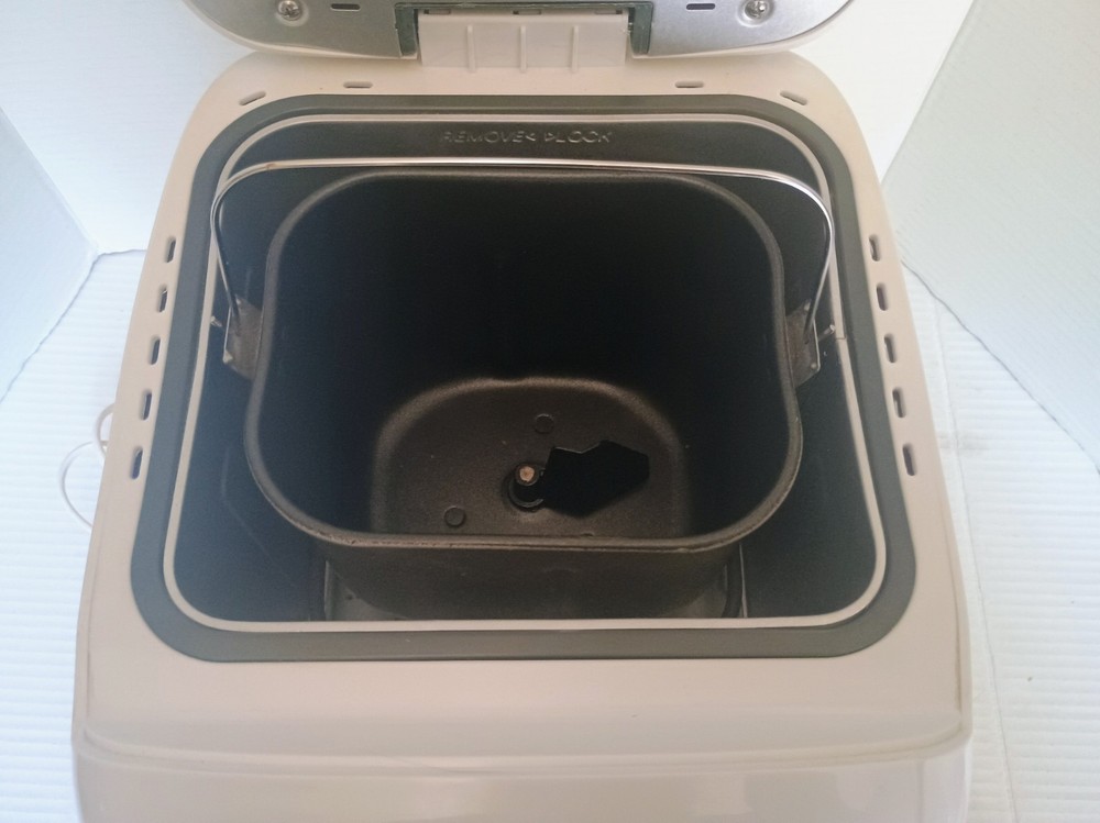 Sunbeam Programmable Bread Maker Machine Model 5891, Tested & Working