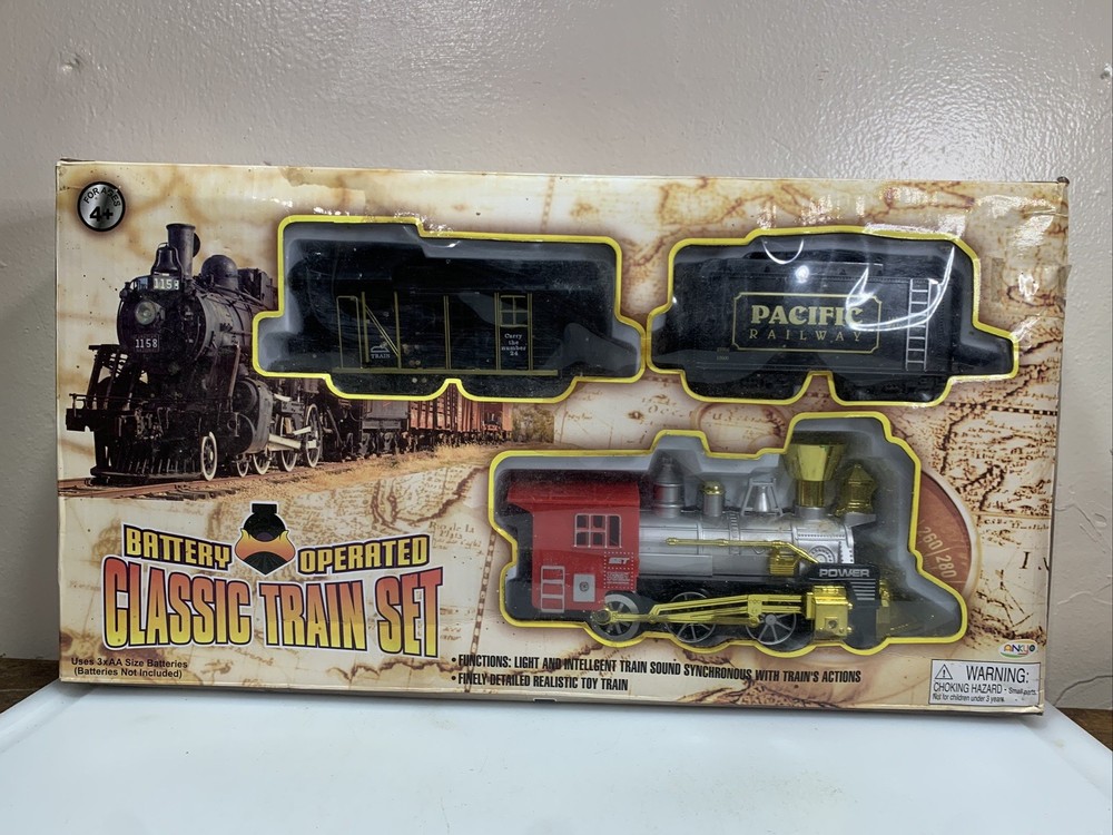 Classic Train Set 15 Pc Battery Operated Lights Sound