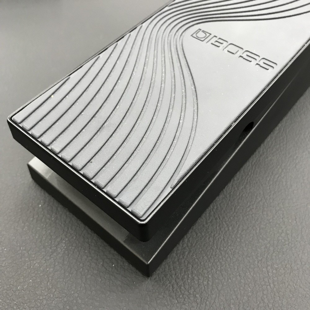 BOSS EV-1-WL Expression Pedal Bluetooth USB TRS MIDI Used