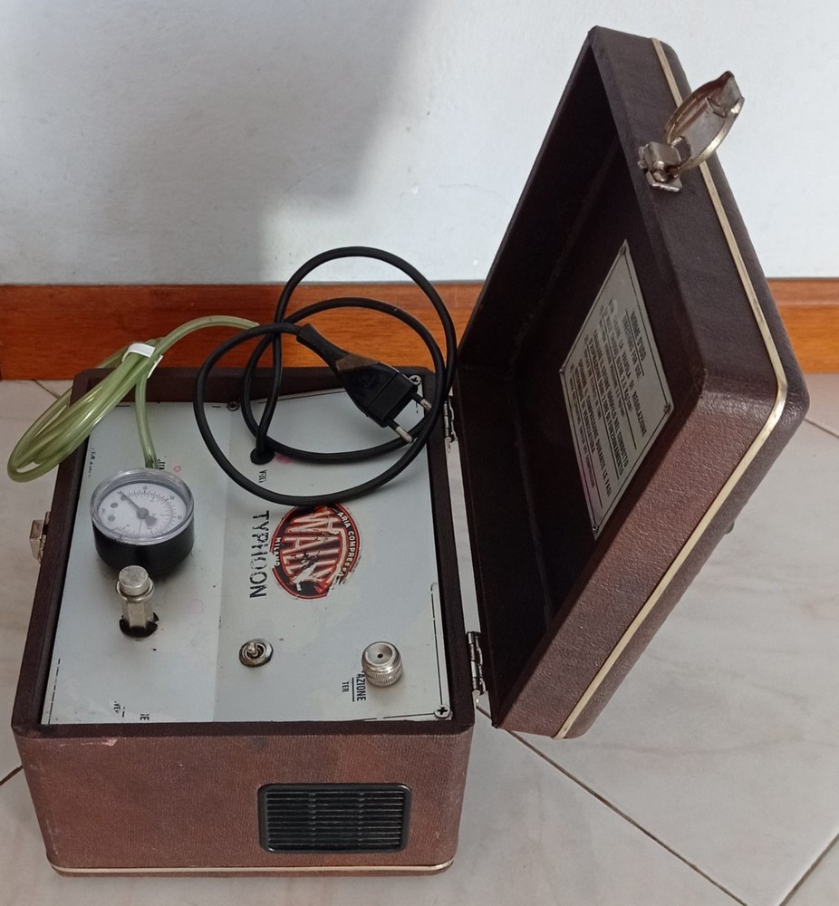 ACM Typhoon Airbrush Compressor! RARE!
