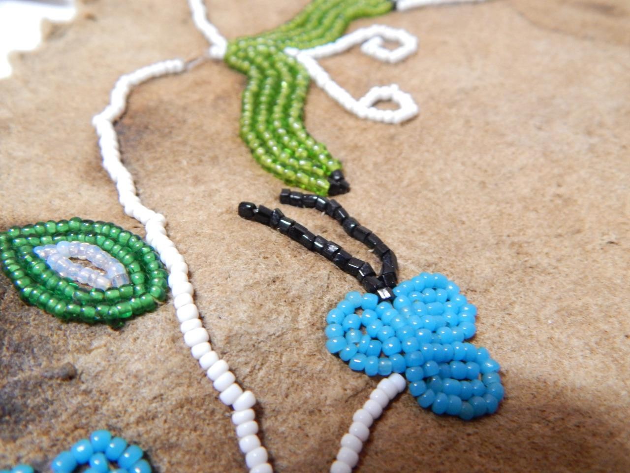 ANTIQUE WOODLANDS CREE / CHIPPEWA INDIAN BEADED BRAIN TANNED HIDE MAT -c1890-20s