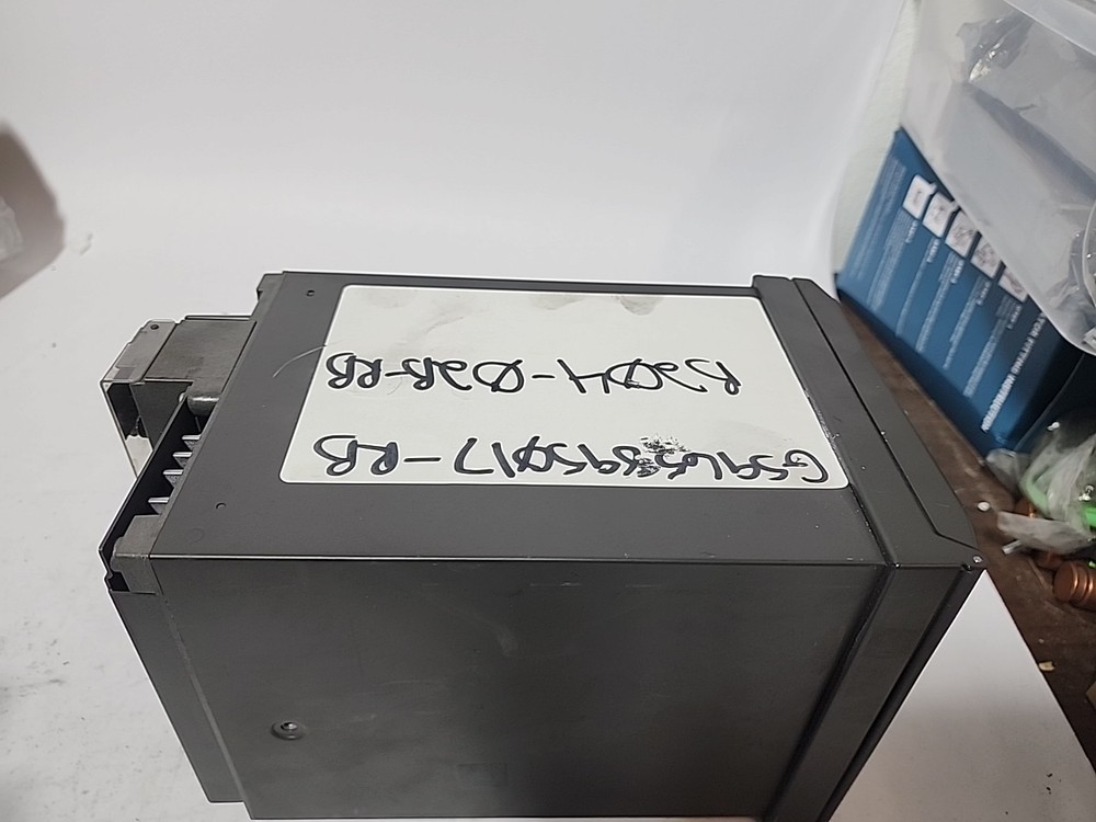Yokogawa 436002, uR1000 Chart Recorder E1