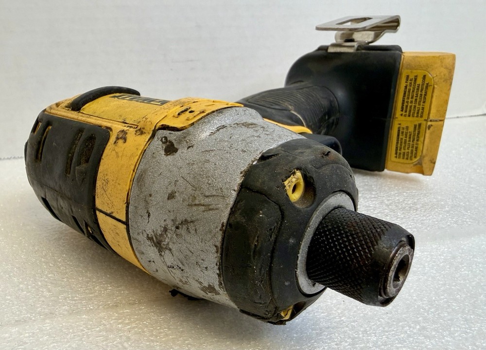 Dewalt DCF885 1/4 Impact Driver Drill Tool Only.
