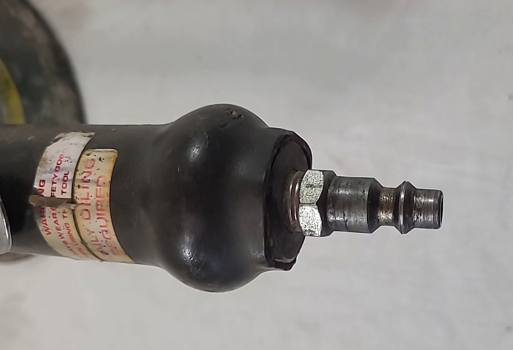 Matco Tools MT1864 Dual Action Pneumatic Sander