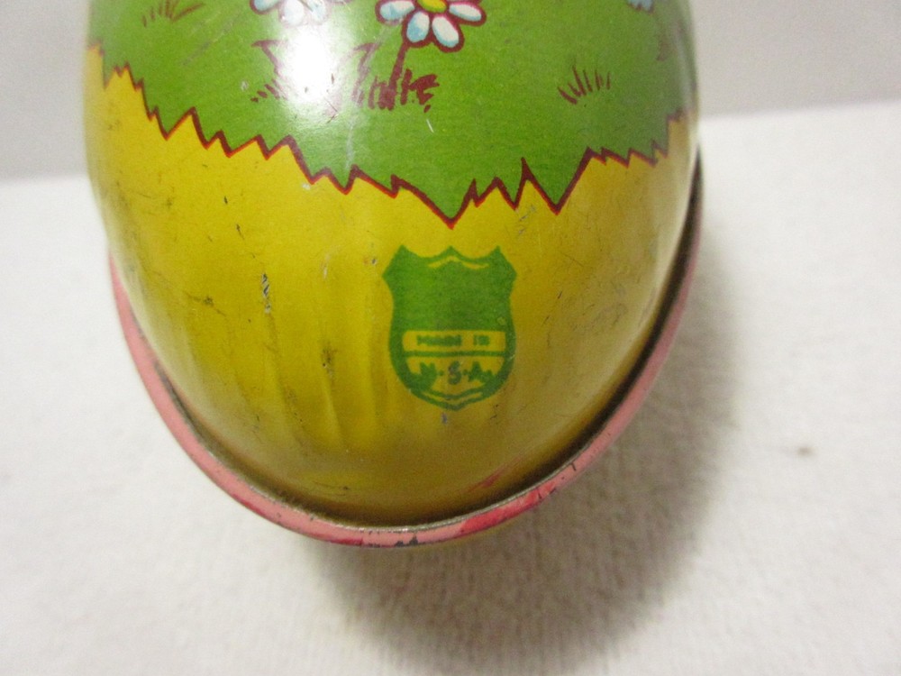 CHEIN TIN NESTING HEN ON EASTER EGG CONTAINER /MADE INTO BANK - DOESN'T OPEN