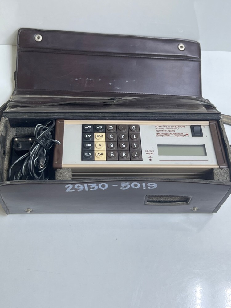 BURSTER DIGISTANT TYPE 4405 CALIBRATION SOURCE ART.N:330447