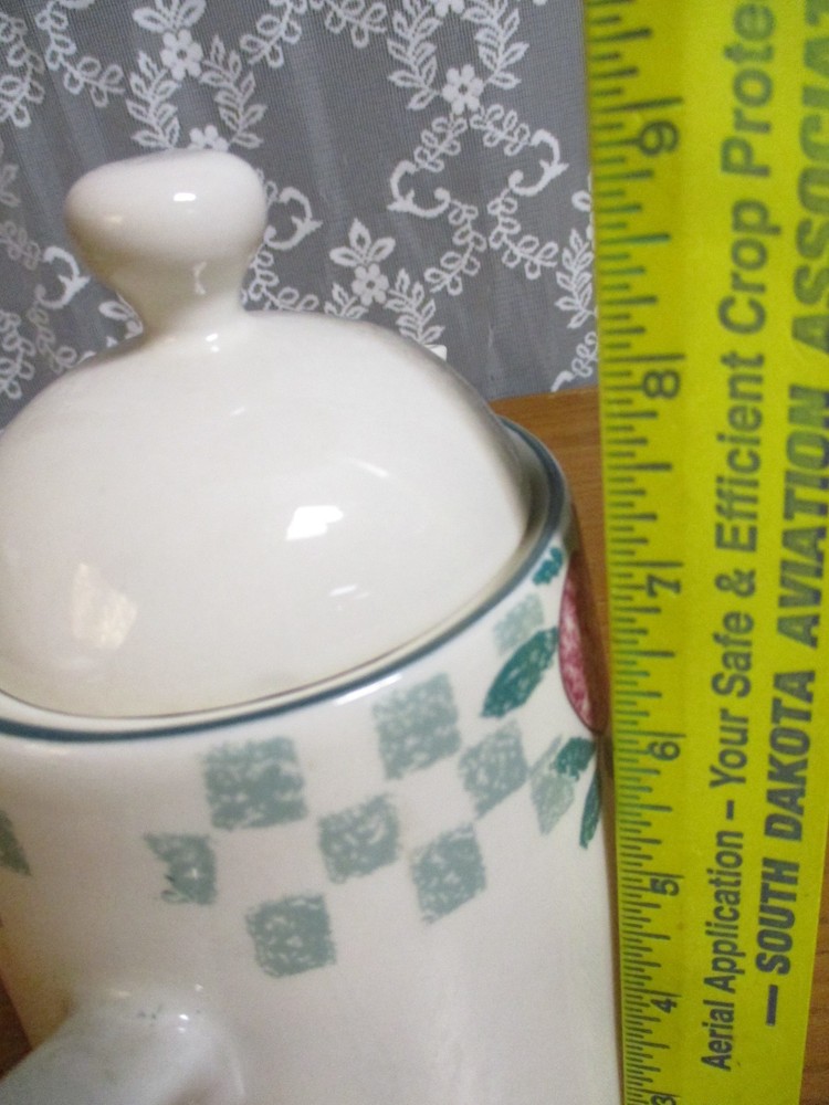 Tienshan Tea/Coffee Pot - Stoneware - Spongeware - Red Apple
