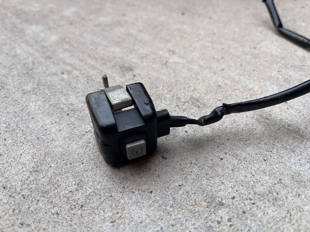 2007 Yamaha WR450F Engine Stop Kill Button Switch WR 450 2007-2011 YZ