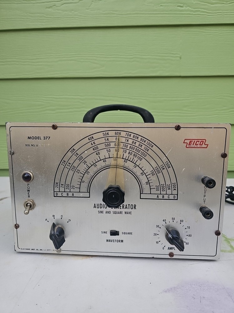 EICO 377 Sine & Square Wave Generator