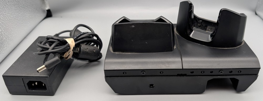 ZEBRA SHARECRADLE02 TC70/75 CRD-TC7X-SE2CPP-01 Charging Cradle w/ Power Supply