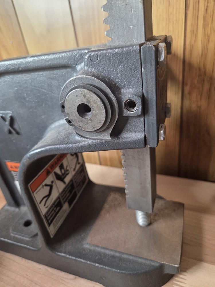 Dake Single Leverage Arbor Press 1 ton Capacity Made In USA MISSING HANDLE