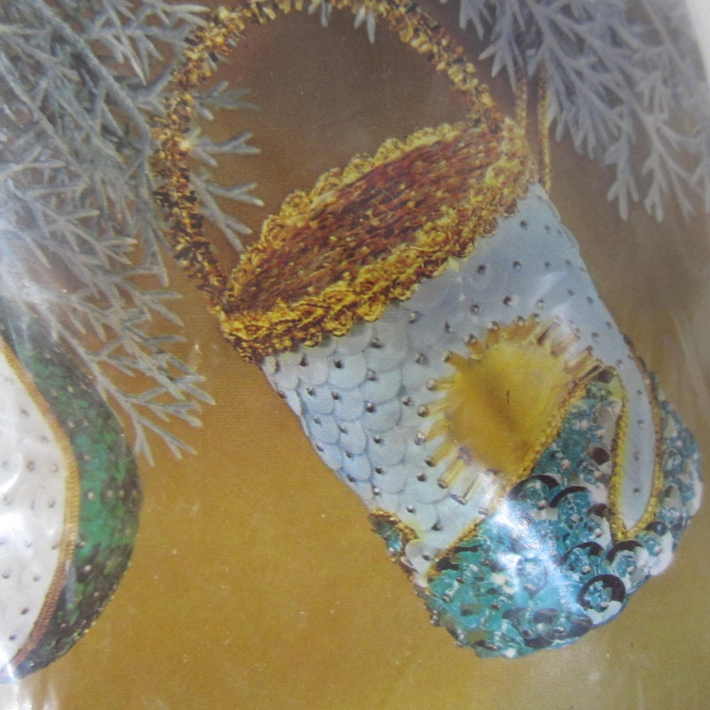 Vintage Leewards Sequin Ornament Kit " Vacation Fun" Beach Theme Makes Two