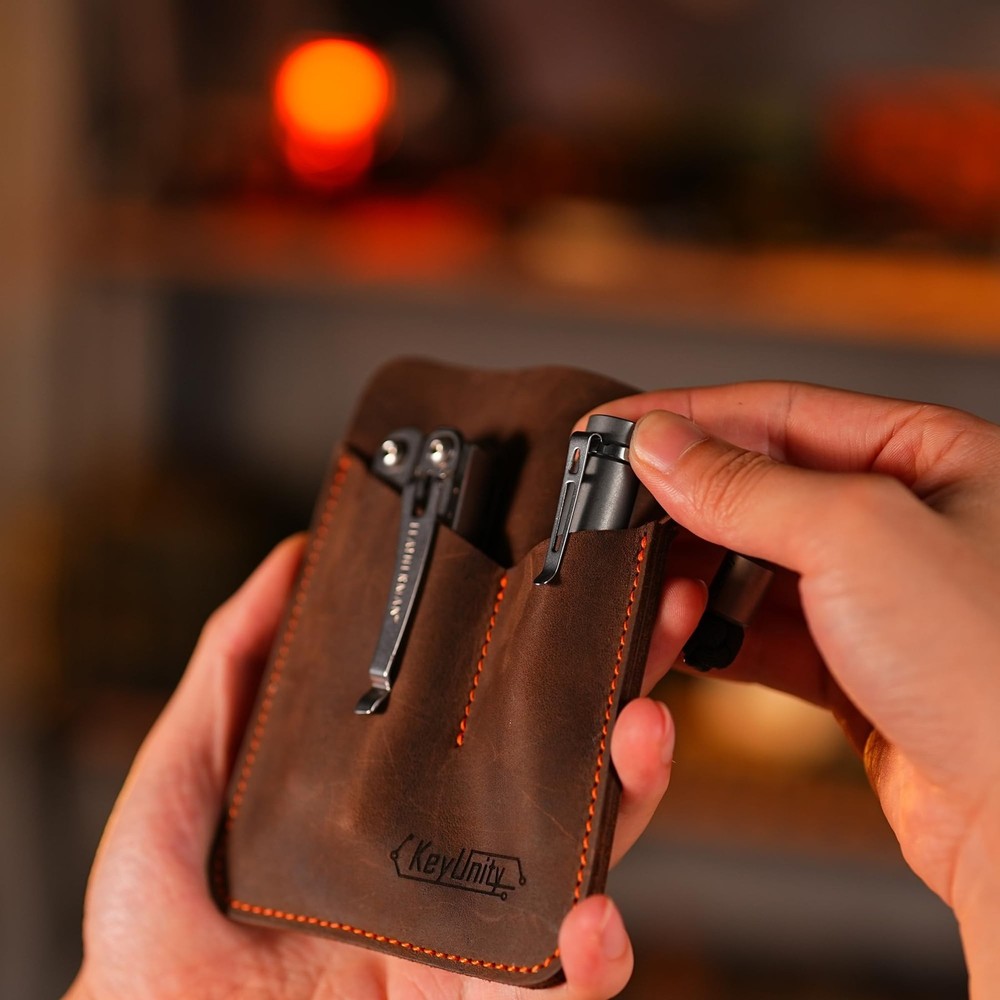 KeyUnity KF04 Mini LED Flashlight with Pocket Clip - Super Bright Handheld Si...