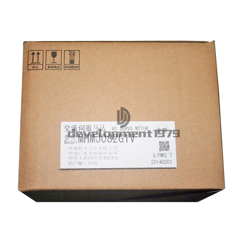 ONE New Panasonic MHMJ082G1V Servo Motor