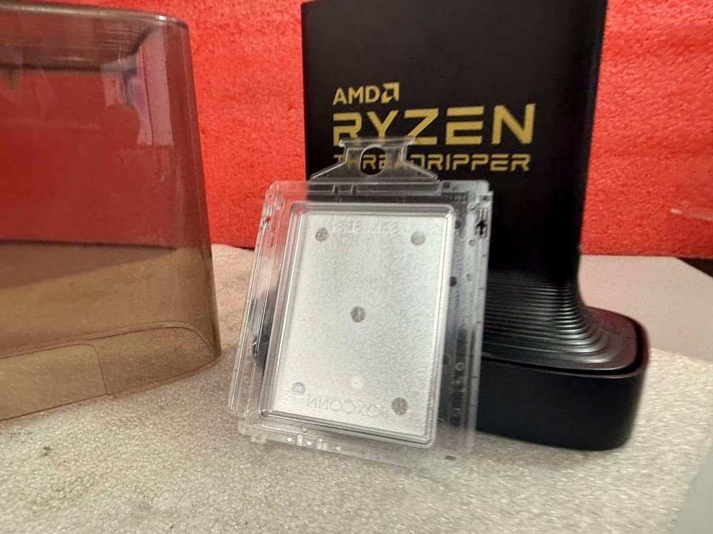 AMD Ryzen Threadripper Genuine Case Stand BLACK