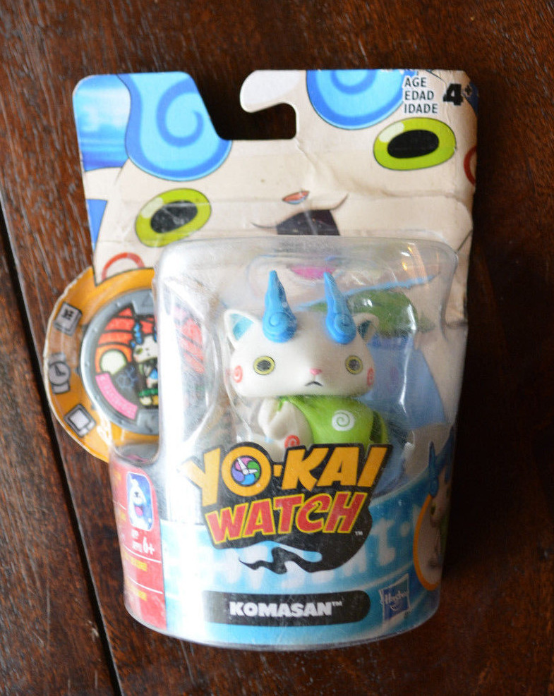 Yo-Kai Watch Komasan Figure with Medal